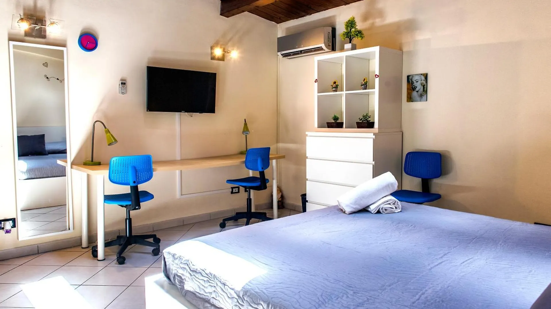 Palermo Central Apartments Italy